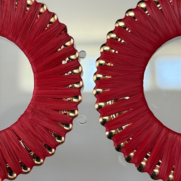 1 Item Left ❗️Red Raffia Earring - Picture 4 of 5